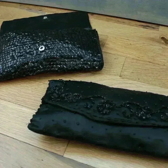 Set of 2 Vintage Black Bead and Sequin Formal Clutches Snap Closure Silky - Picture 9 of 9